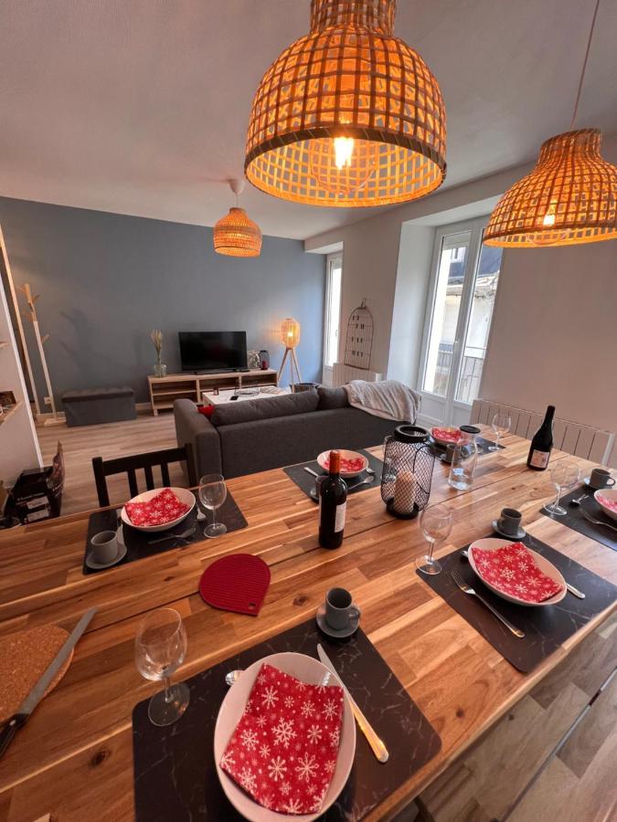 Bel Appartement T3 Au 1Er Etage Avec Cour Interieure Au Rdc - Villa Marie Bagnères-de-Luchon Eksteriør billede